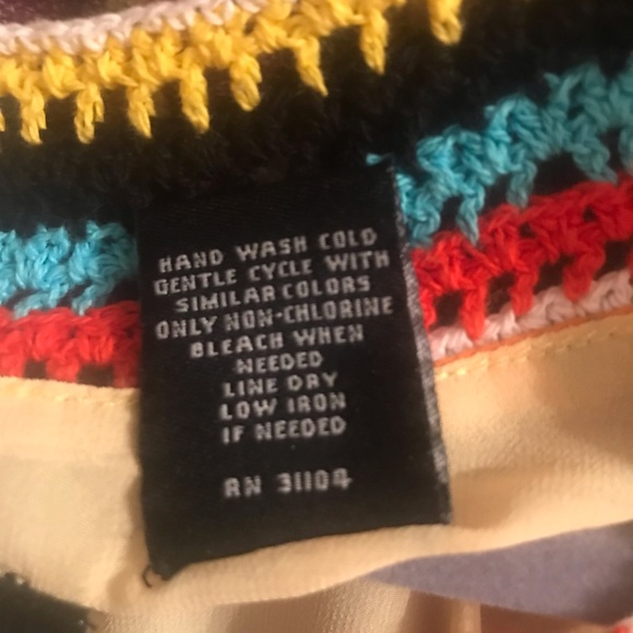 New Directions silky crochet tank top - Picture 4 of 5